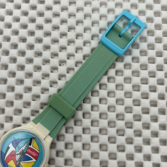 Coca Cola Swatch Watch - Picture 3 of 9